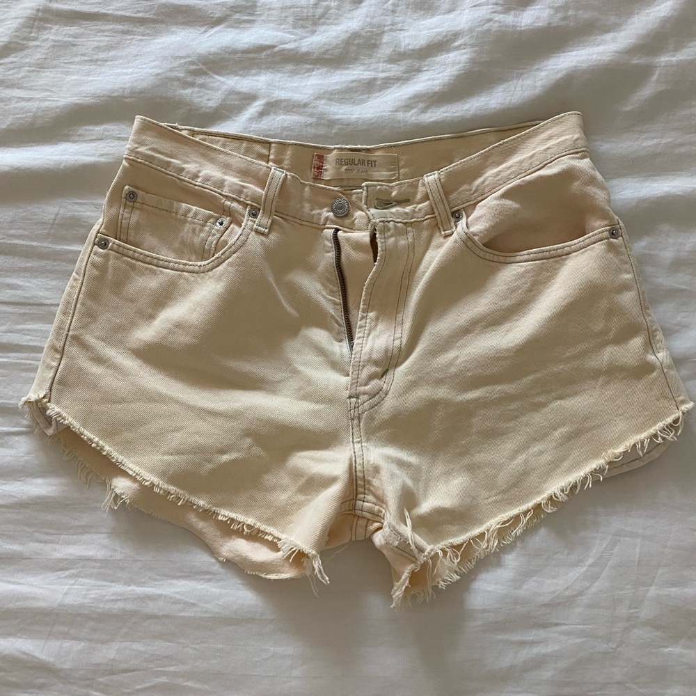 Levi’s classic Vintage 505 shorts